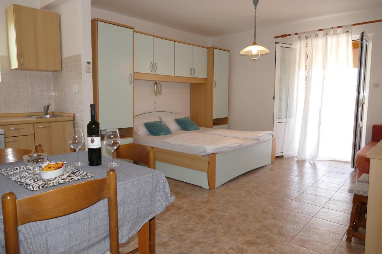 Apartments By The Sea Kampor, Rab - 5037 외부 사진