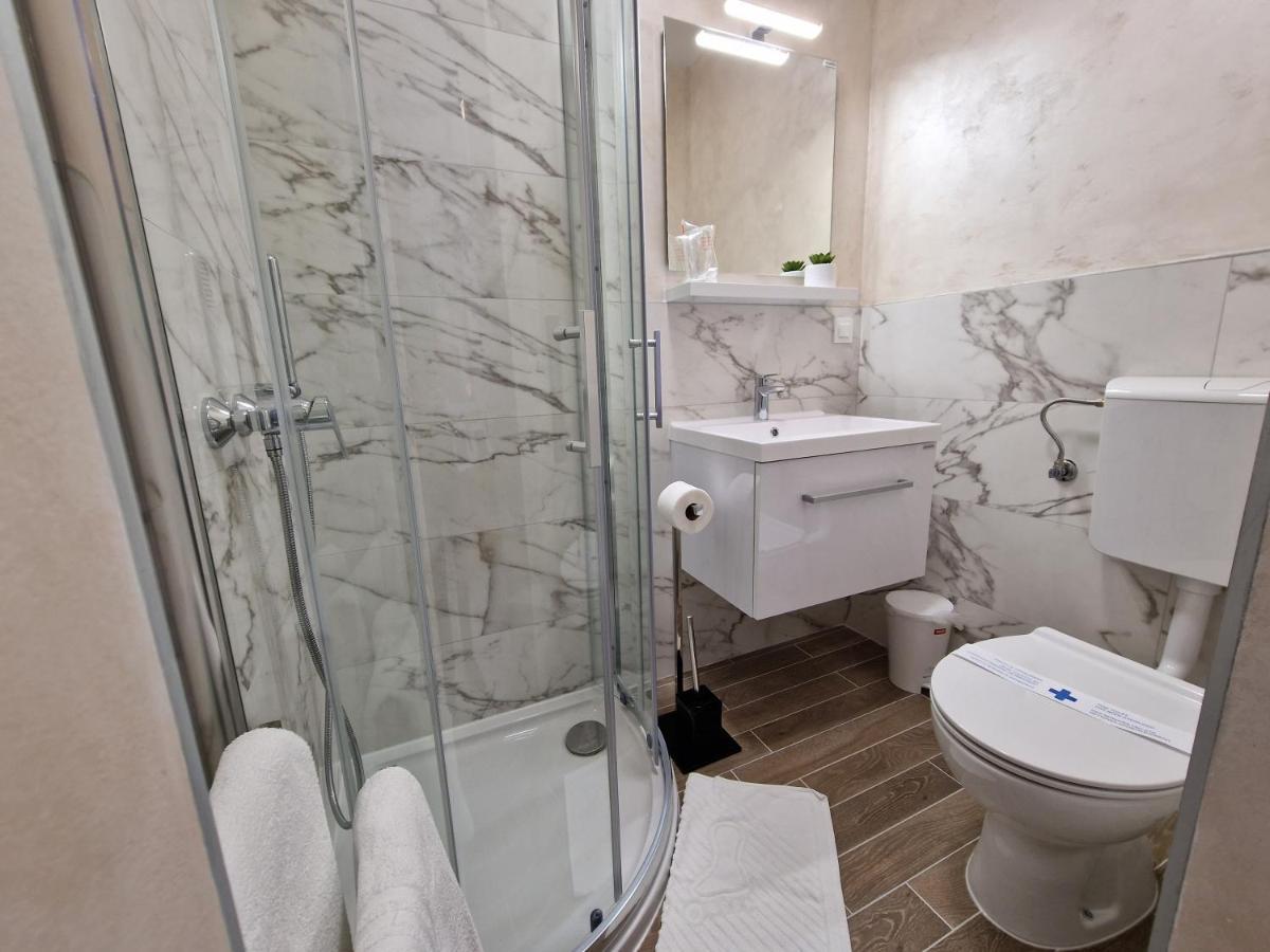 Apartments By The Sea Kampor, Rab - 5037 외부 사진